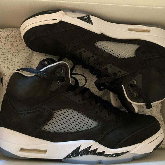 Air jordan 5s(oreo) - Picture 2 of 3